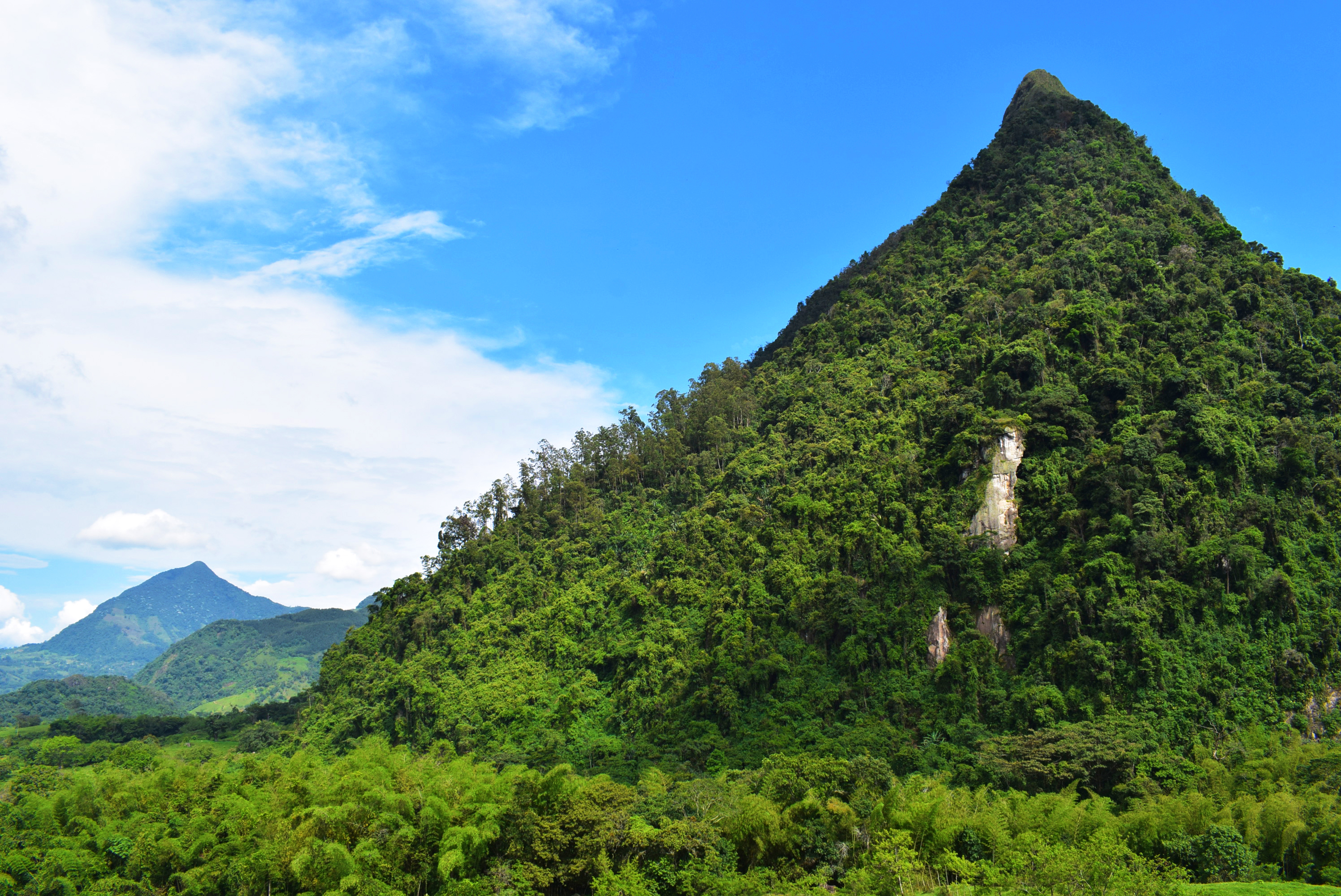 Cerro Tusa: La Montaña Sagrada – Museo Cerro Tusa Zenufaná